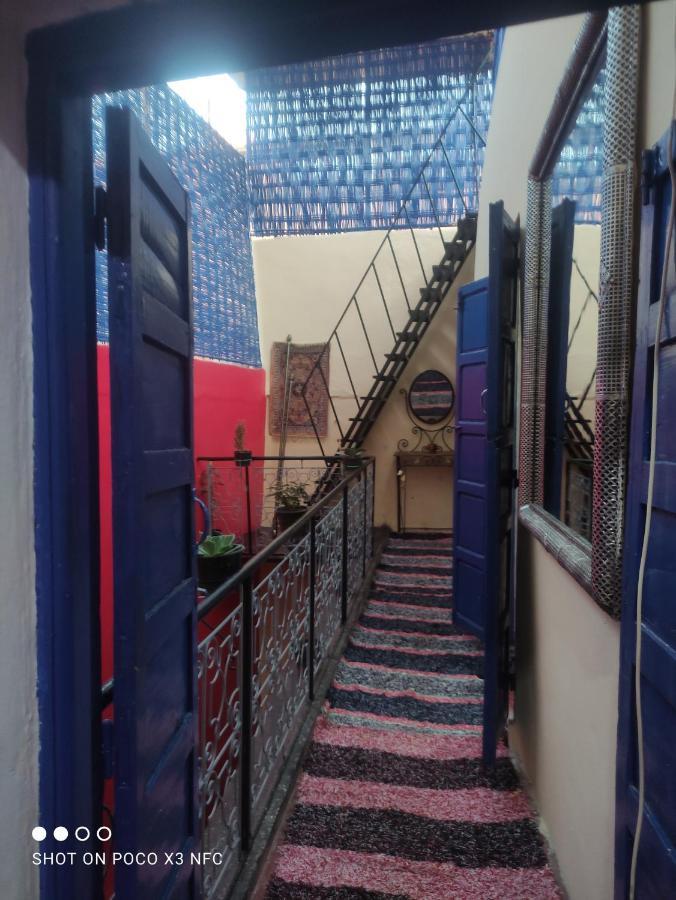 Hostel Sbai マラケシュ エクステリア 写真